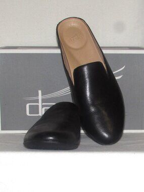 NEW Ladies Womens Dansko Black Leather Slides Mules Flats Shoes 9 M Orig $178